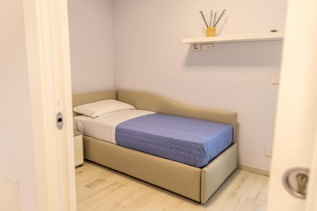 Novatek Apartment 201 Exclusive Пескара Екстериор снимка